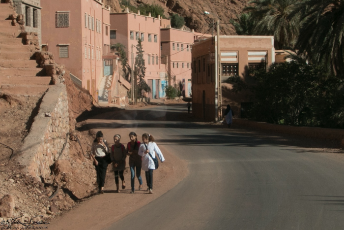 Morocco 9_18_14, Tineghir: Heading for school?