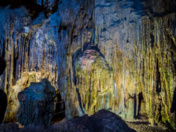 Sung Sot Cave.