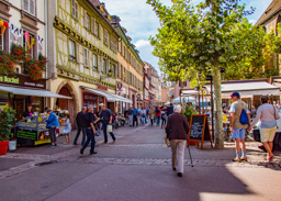 Nice street scene in Colmar.
