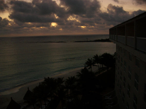 24cancun5.jpg  (27.4 Kb)